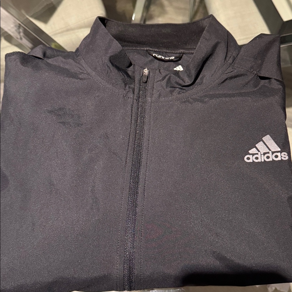 ADIDAS MEN’S Windbreaker 🖤